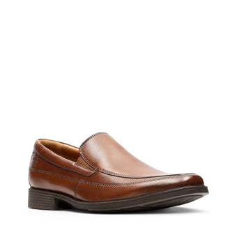 Clarks Tilden Free Dark Tan Leather